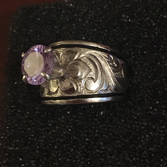 Hawaiian 2Kt CZ Heirloom Solitaire Ring S Silver - Picture 7 of 8